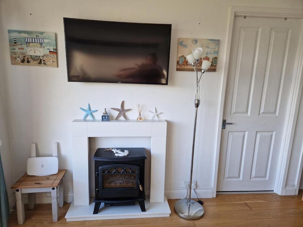 Caldon Holiday Chalet Sleeps 4 In Dartmouth Wifi Electric Inc Pet Friendly ภายนอก รูปภาพ