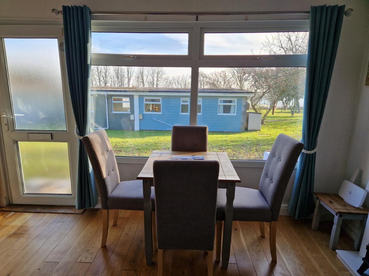 Caldon Holiday Chalet Sleeps 4 In Dartmouth Wifi Electric Inc Pet Friendly ภายนอก รูปภาพ