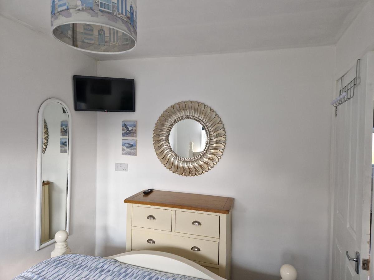 Caldon Holiday Chalet Sleeps 4 In Dartmouth Wifi Electric Inc Pet Friendly ภายนอก รูปภาพ